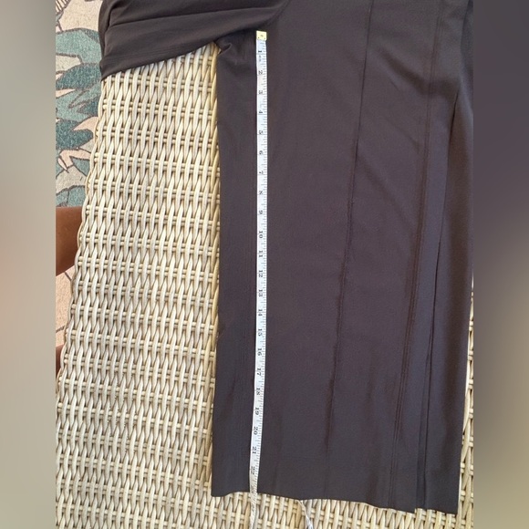 Lululemon Wanderer Culotte 6 Athleisure streetwear yoga workout‎ minimalist - Picture 9 of 9